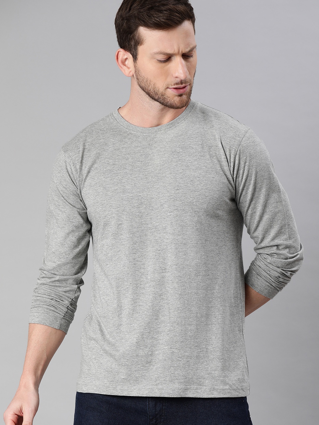 

BE AWARA Men Grey Melange Solid Round Neck Pure Cotton T-shirt