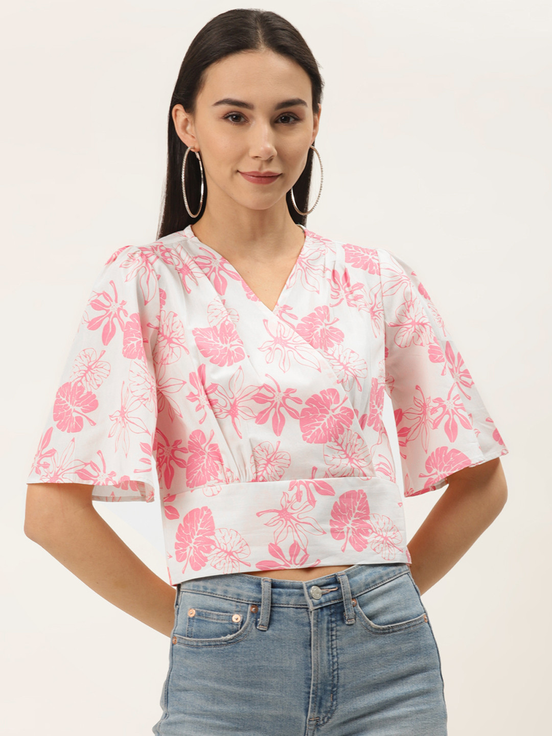 

ZIZO By Namrata Bajaj Women White & Pink Tropical Print Crop Wrap Pure Cotton Top
