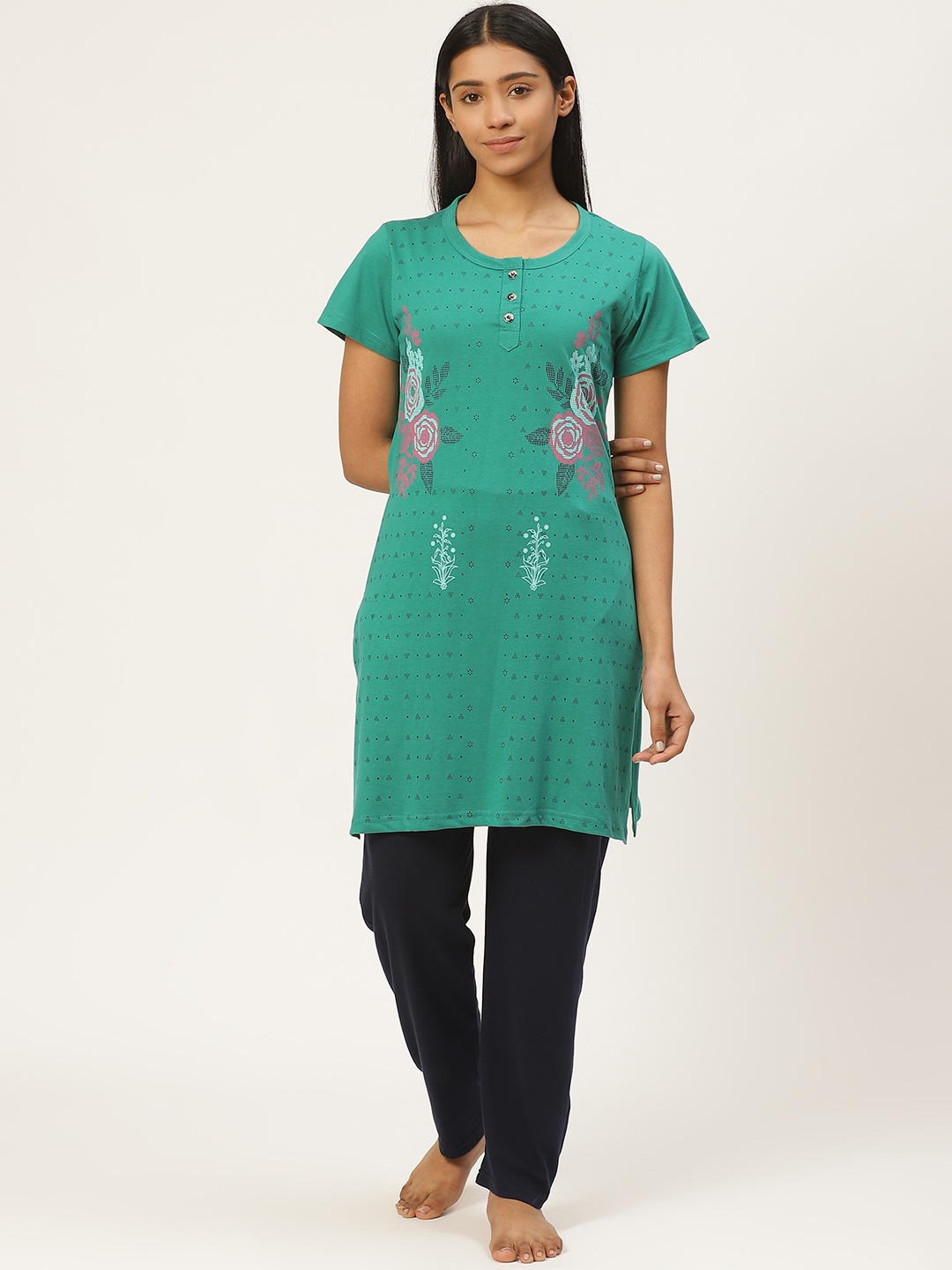 

Duchess Women Green & Navy Blue Printed Night Suit