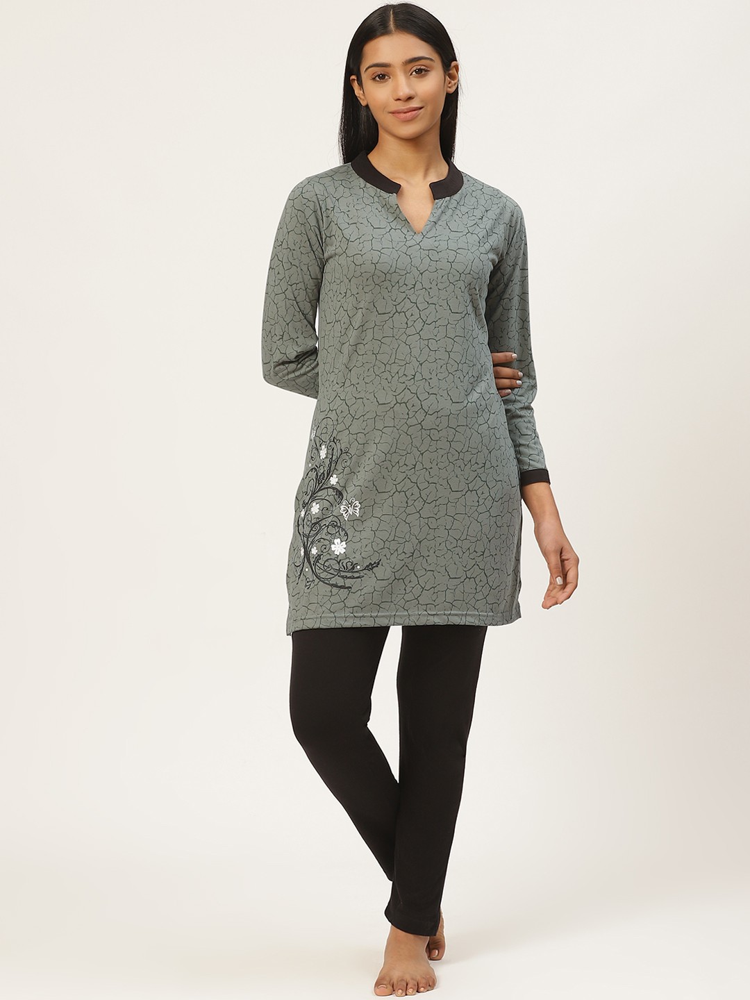 

Duchess Women Grey & Black Printed Night Suit