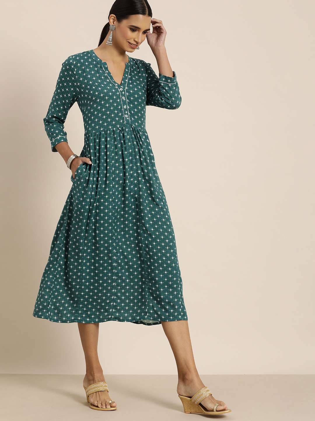 

all about you Women Teal Green & White Printed Pleated A-Line Dress