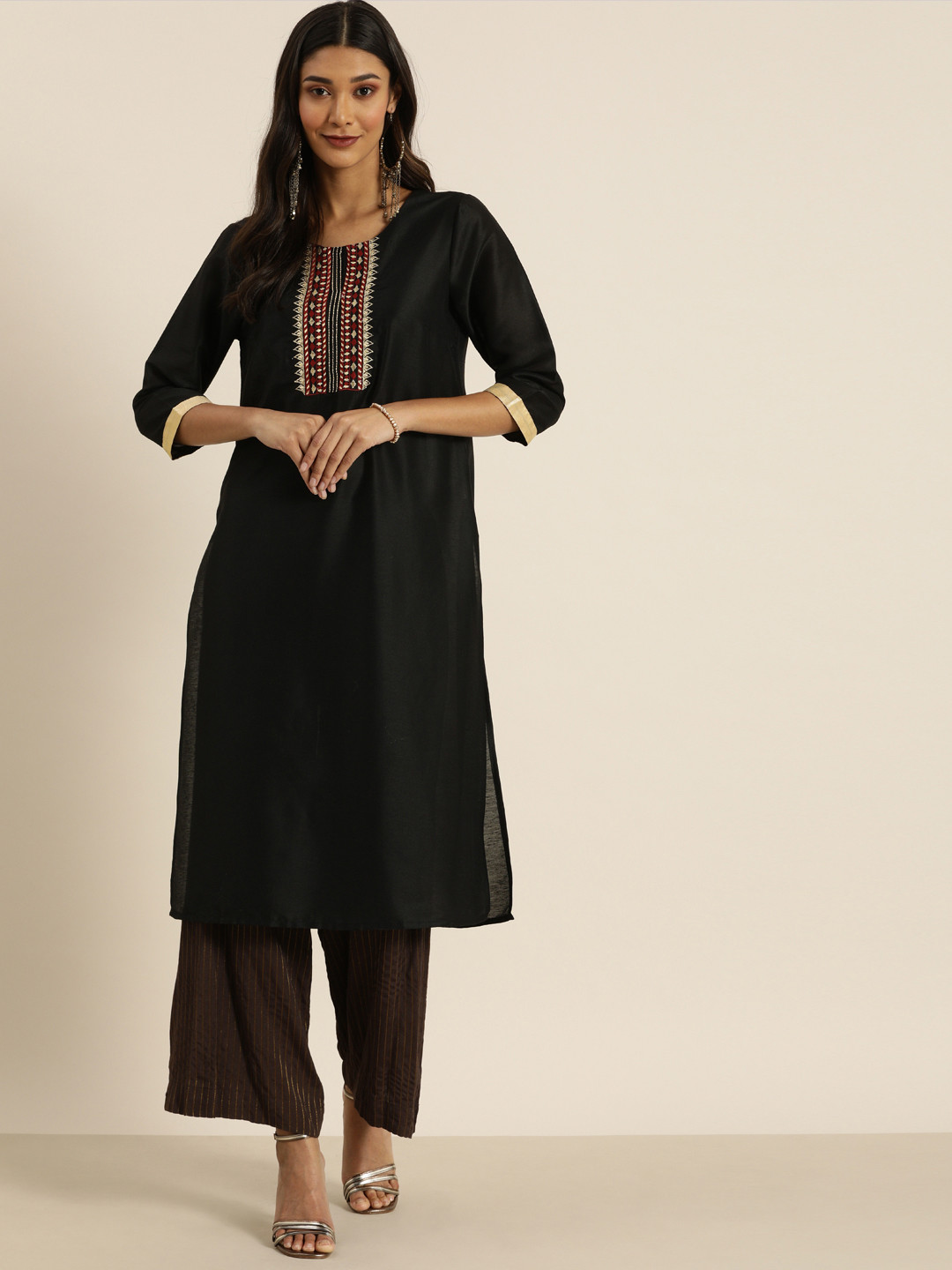 

all about you Women Black Yoke Design Thread Work Straight Kurta