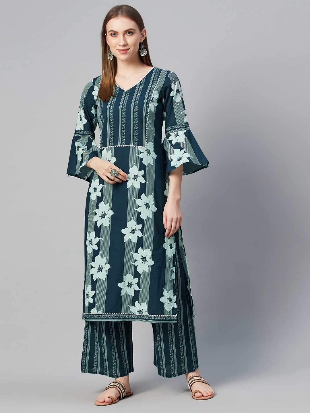 

ZIYAA Women Teal Blue Printed Kurta with Palazzos