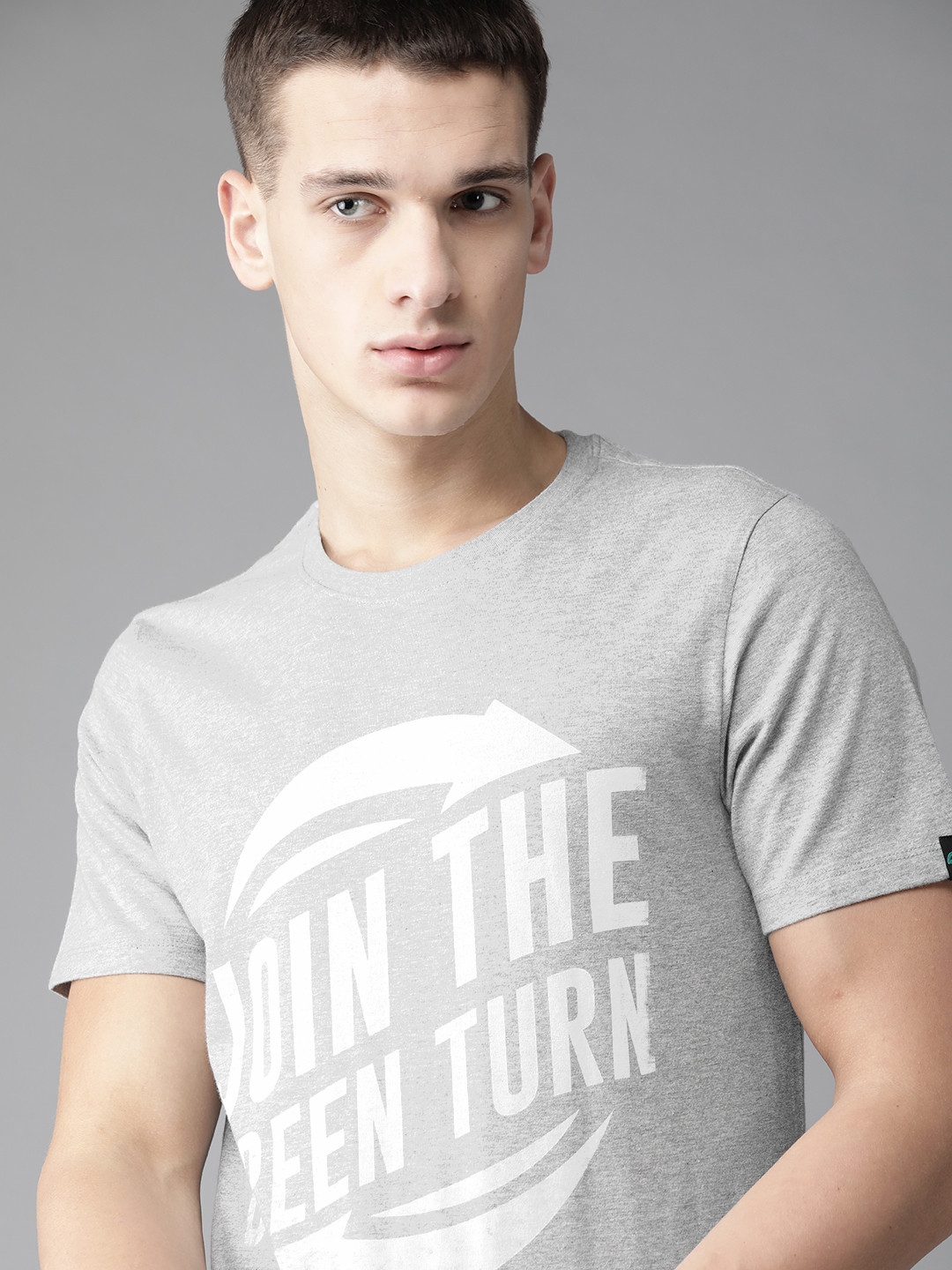 

The Roadster Lifestyle Co Men Grey Melange & White Printed Organic Cotton Green Turn Round Neck T-shirt