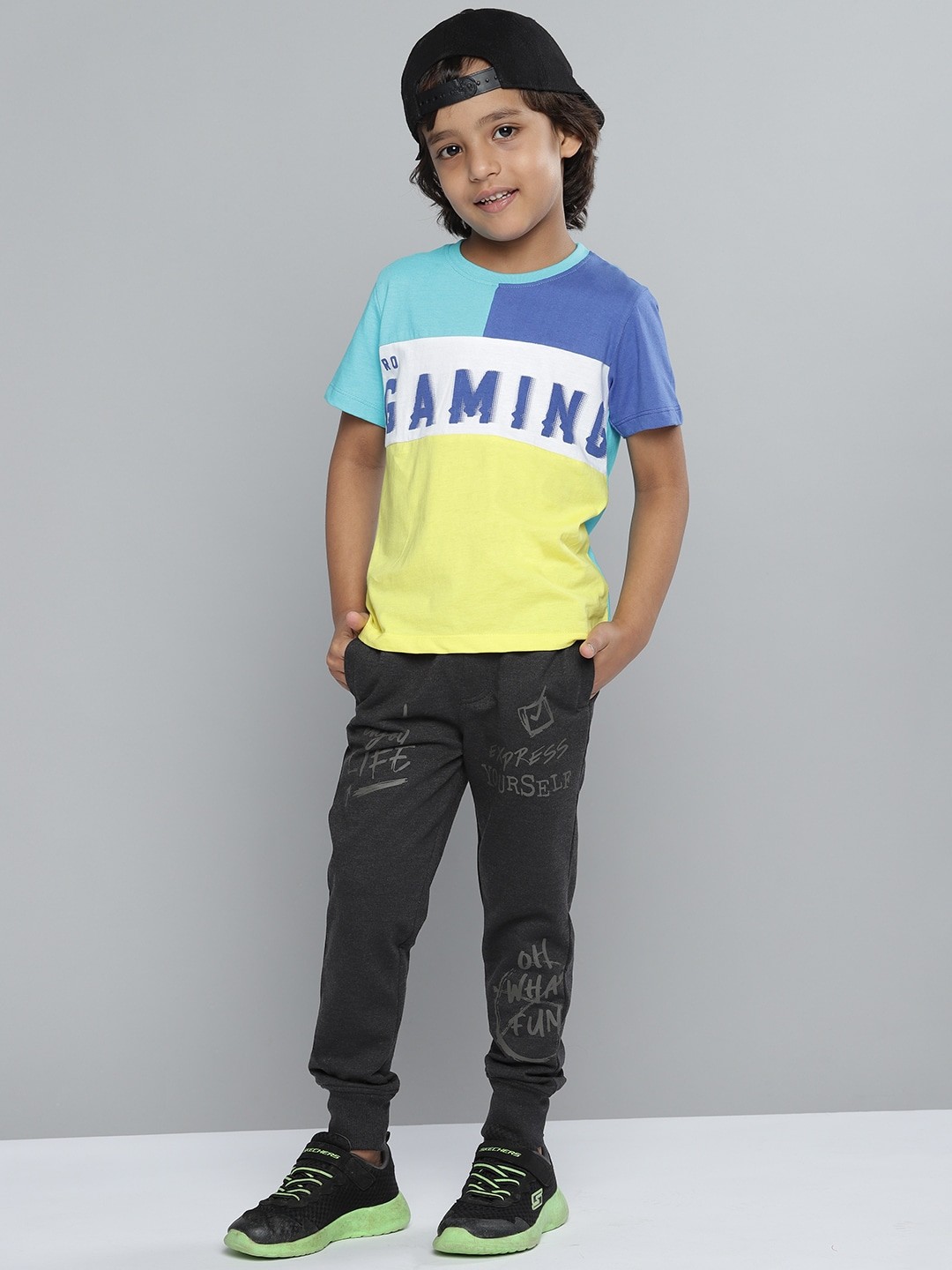 

YK Boys Charcoal Grey Typography Print Cotton Joggers