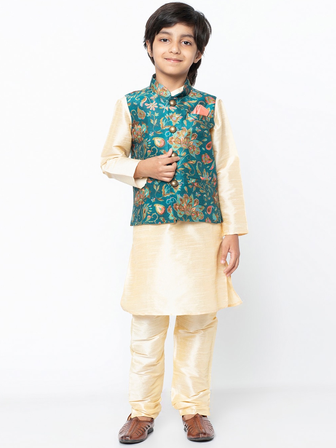 

KISAH Boys Cream-Coloured & Green Woven Design Kurta with Churidar