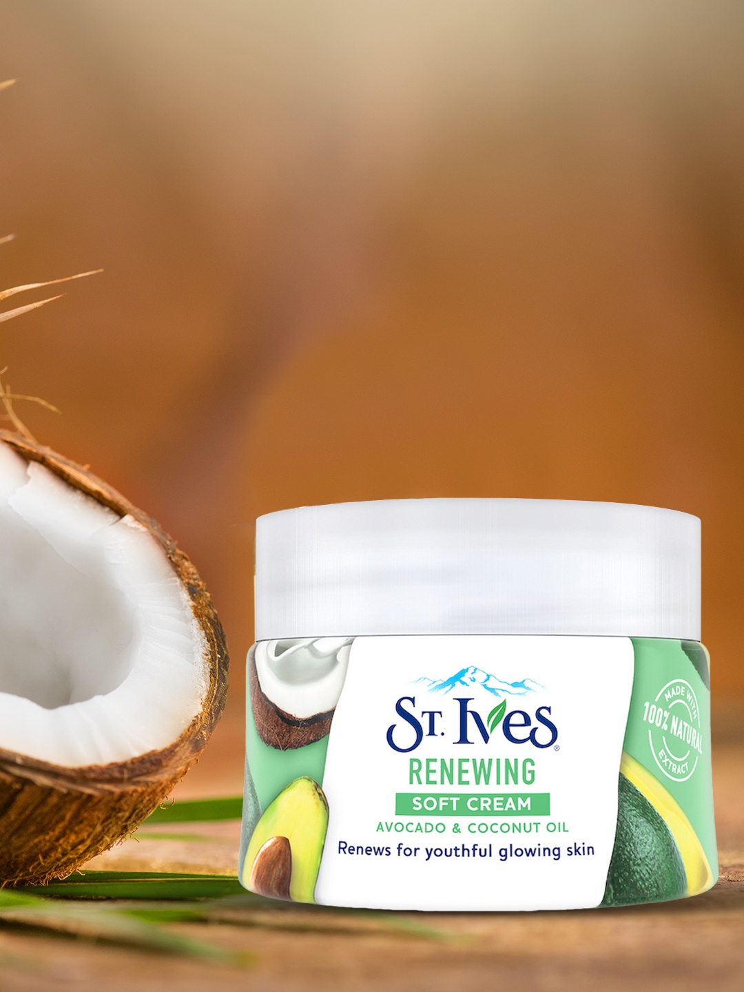 

St. Ives Women Avocado & Coconut Oil Renewing Soft Cream, Green