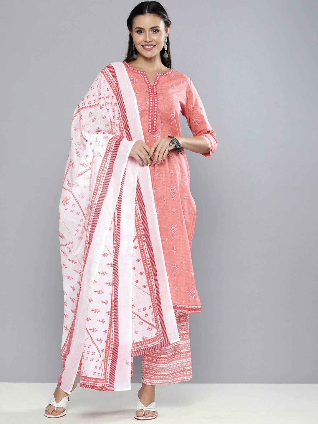 

Vishudh Women Pink & White Printed Kurta with Palazzos & Dupatta