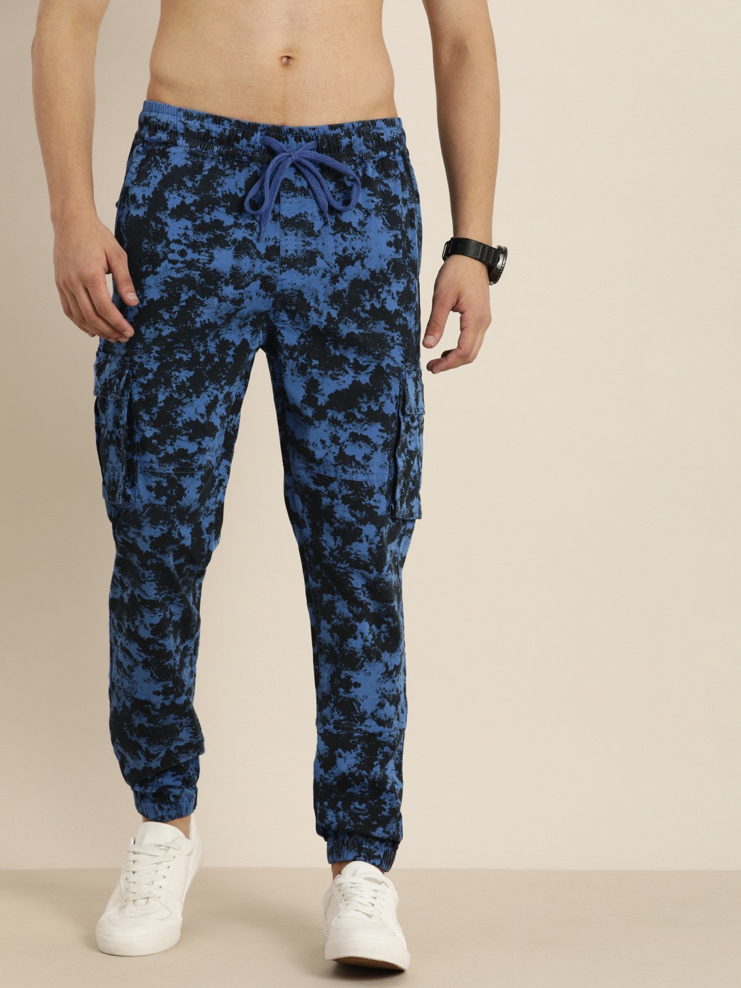 

Moda Rapido Men Blue & Black Regular Fit Printed Joggers
