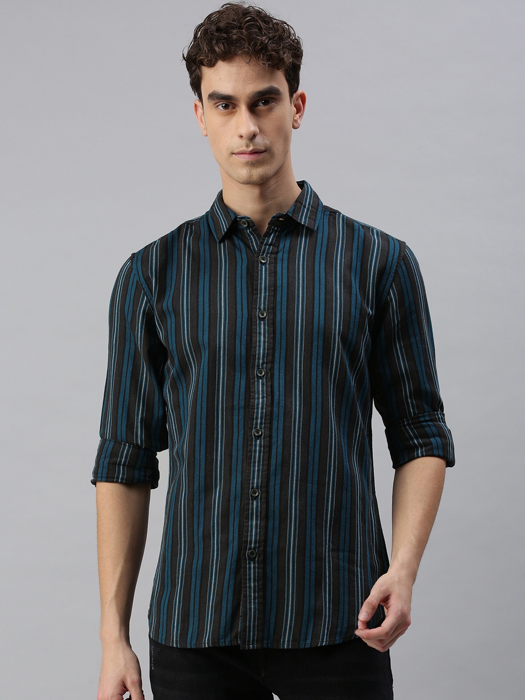 

Jack & Jones Men Blue & Charcoal Slim Fit Striped Casual Shirt