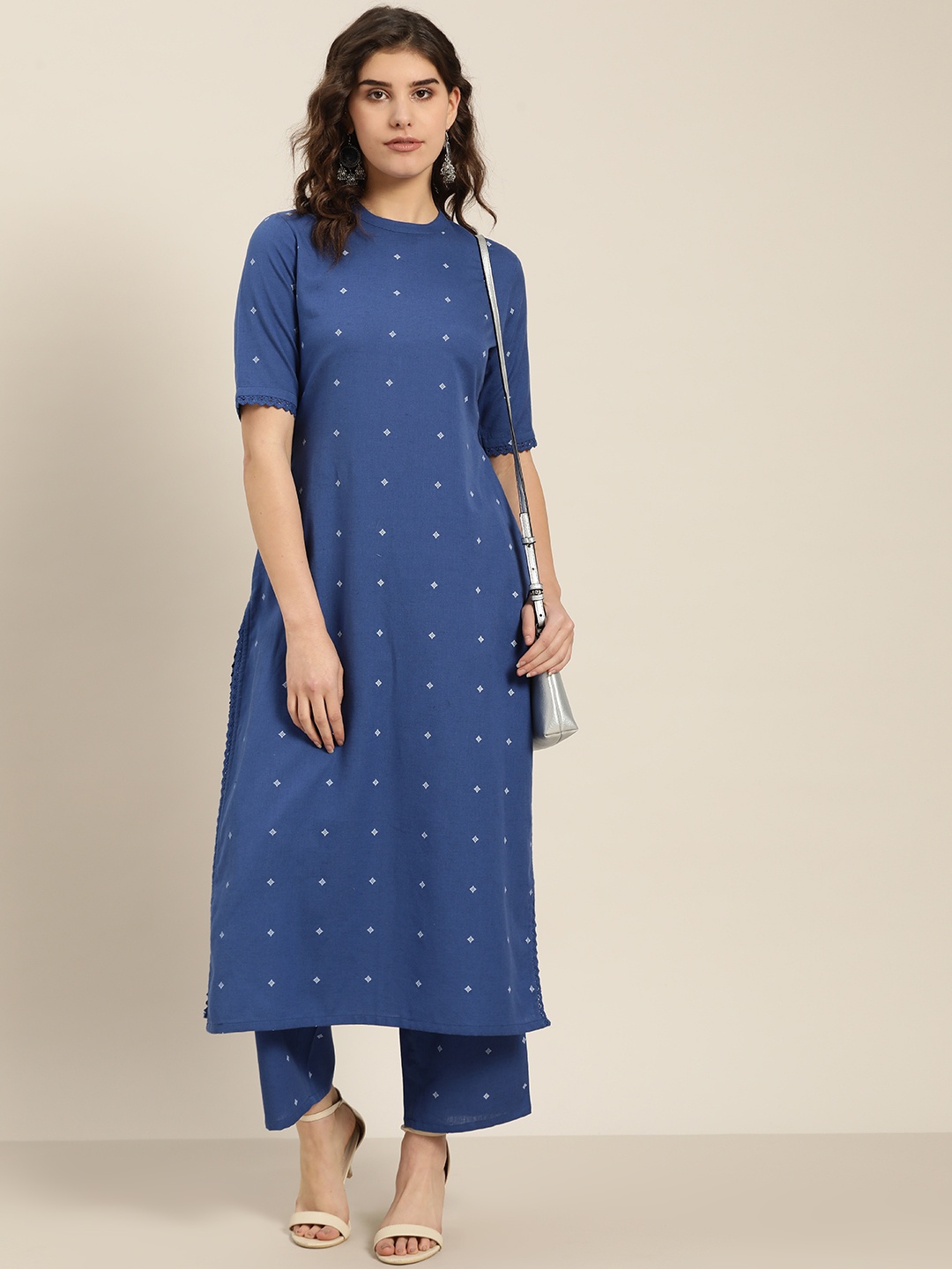 

Moda Rapido Women Blue & Off-White Printed Straight Kurta
