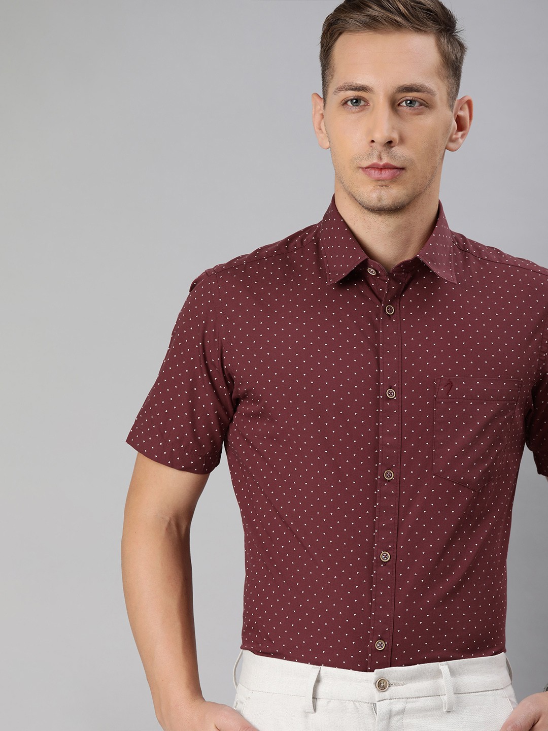 

Indian Terrain Men Maroon Slim Fit Printed Smart Casual Shirt