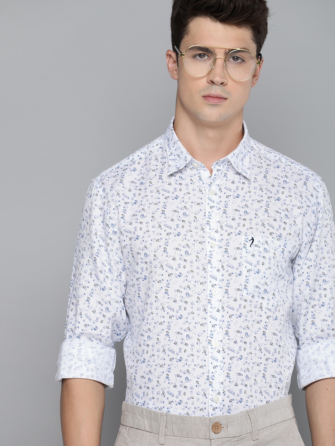 

Indian Terrain Men White & Blue Slim Fit Printed Casual Shirt