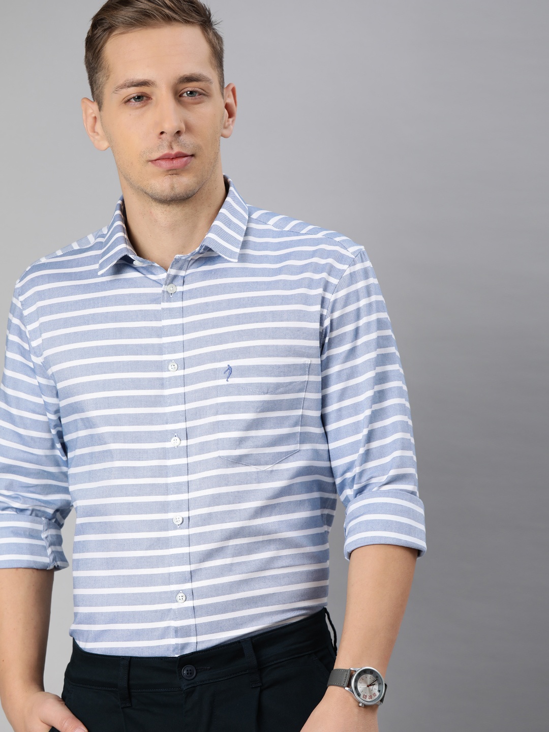 

Indian Terrain Men Blue & White Slim Fit Striped Smart Casual Shirt