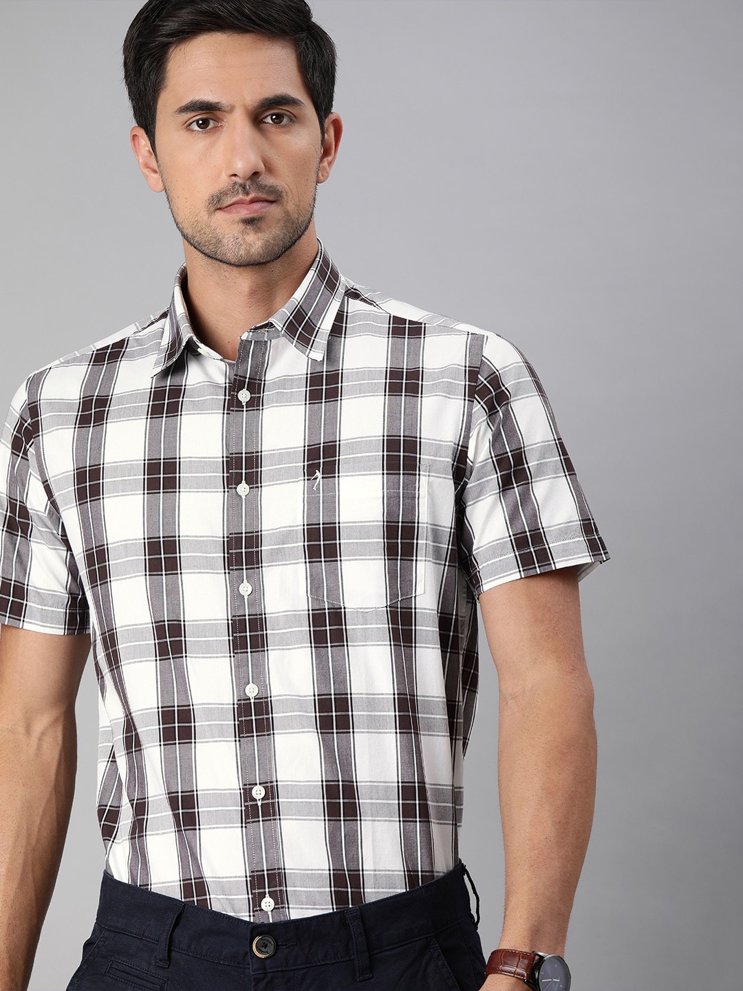 

Indian Terrain Men White & Brown Slim Fit Checked Smart Casual Shirt