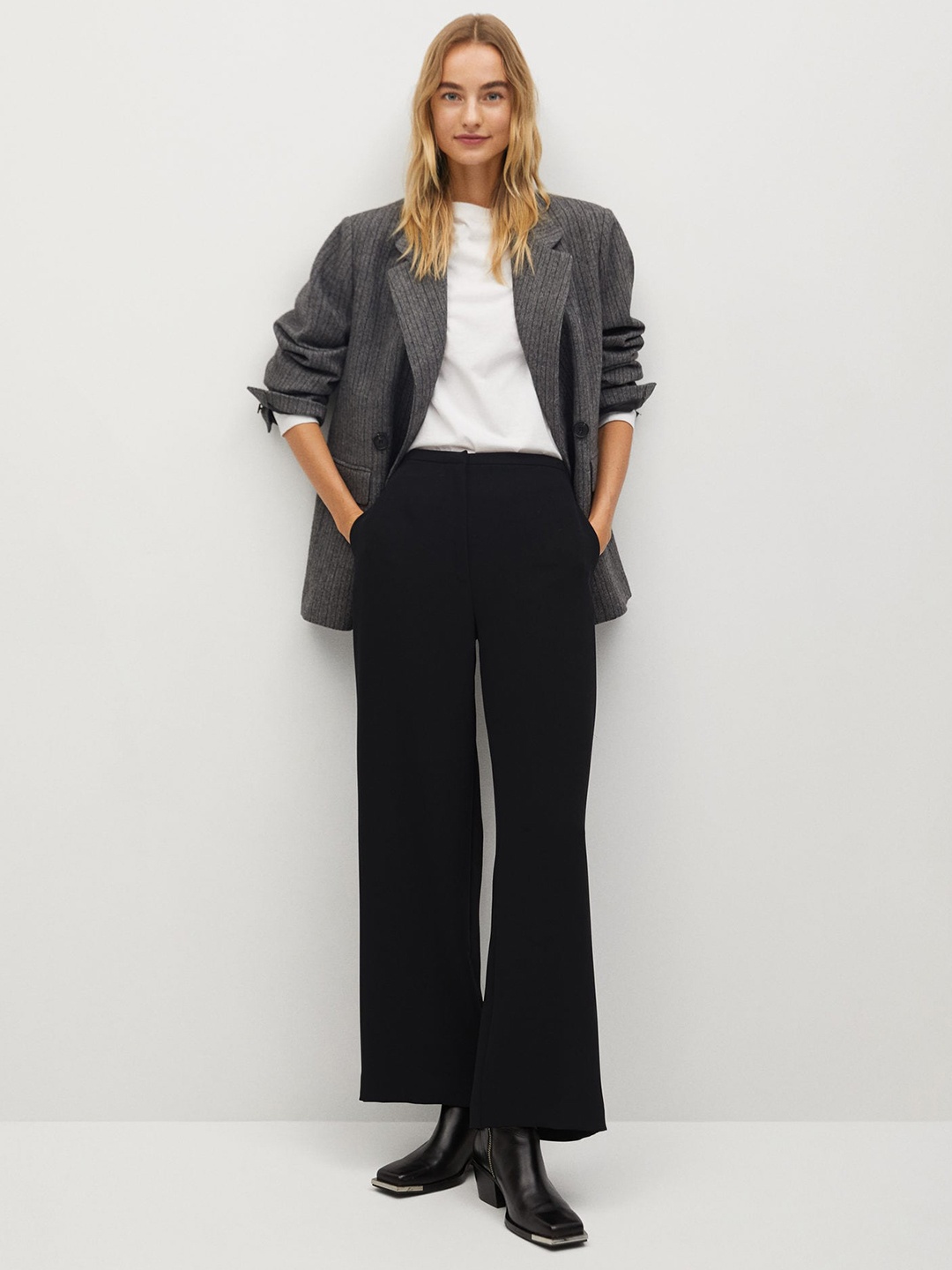 

MANGO Women Black Regular Fit Solid Parallel Trousers