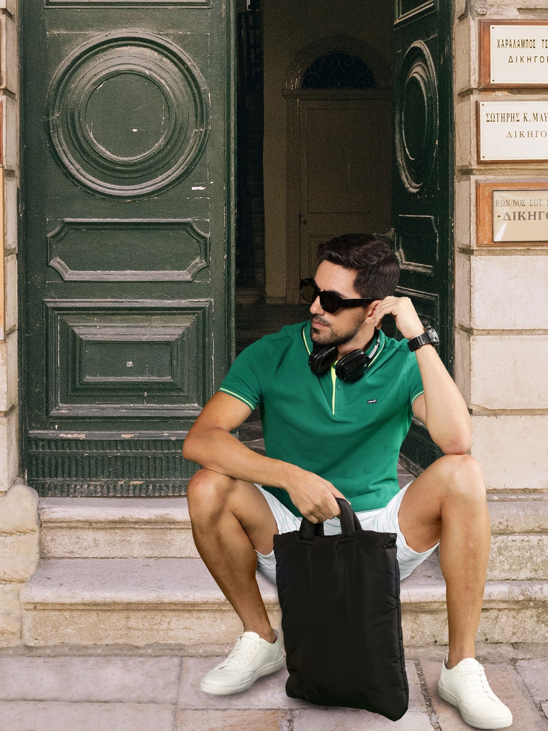 

Levis Men Green Solid Polo Collar Pure Cotton T-shirt