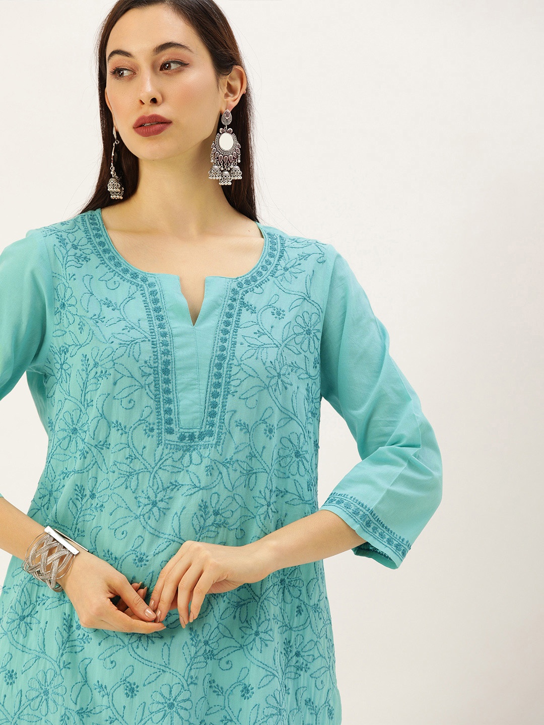 

House of Pataudi Women Blue Authentic Hand Embroidered Chikankari Kurta