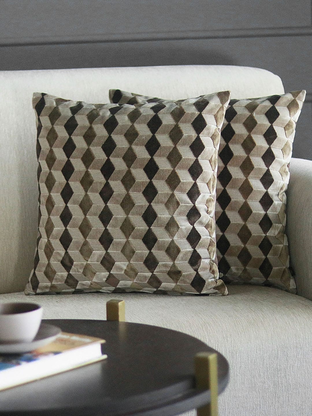 

GM Brown & Beige Set of 2 Geometric Square Cushion Covers