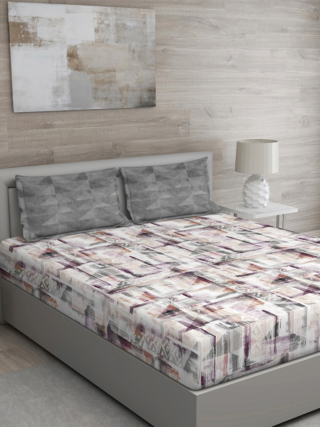 

GM Grey Abstract 144 TC Cotton 1 Super Queen Bedsheet with 2 Pillow Covers