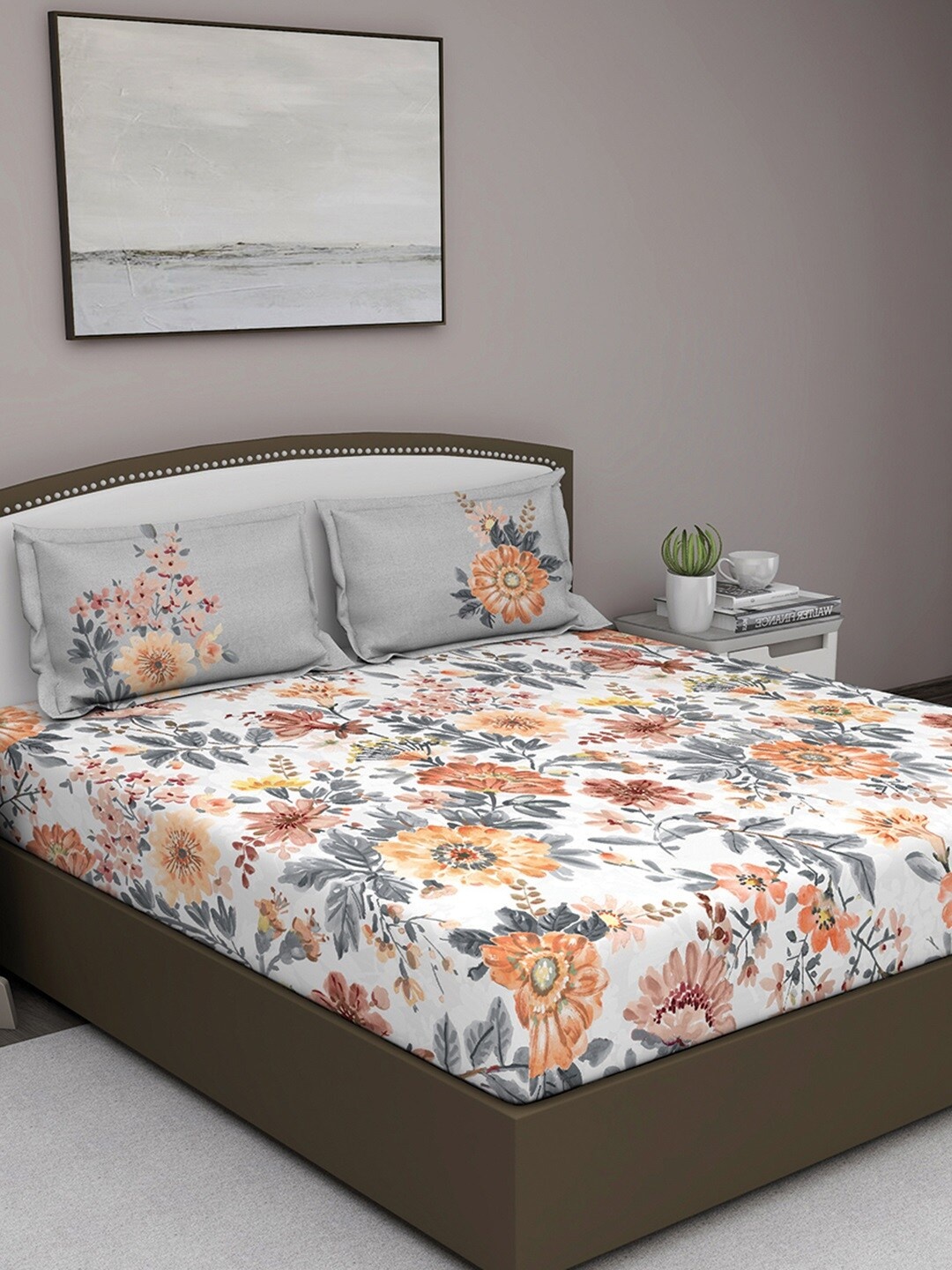 

GM Grey & White Floral 180 TC Cotton 1 Super Queen Bedsheet with 2 Pillow Covers