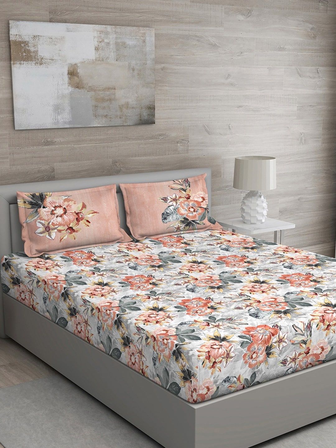 

GM Peach-Coloured & Grey Floral 150 TC Cotton 1 Queen Bedsheet with 2 Pillow Covers