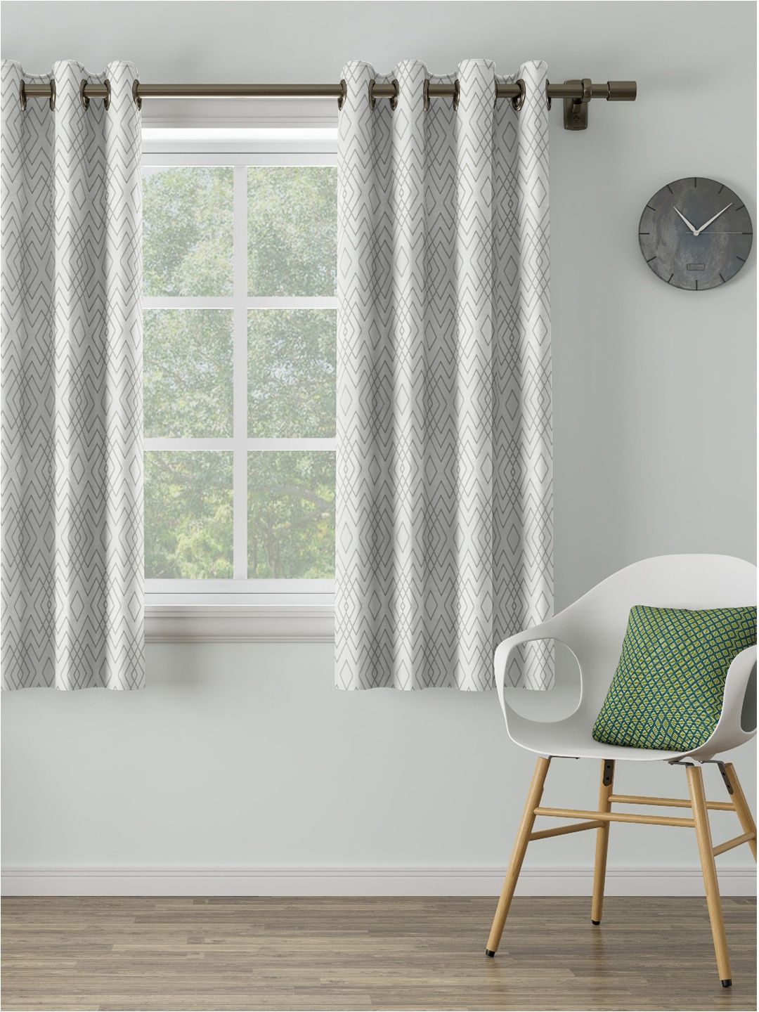 DDecor White Single Curtain