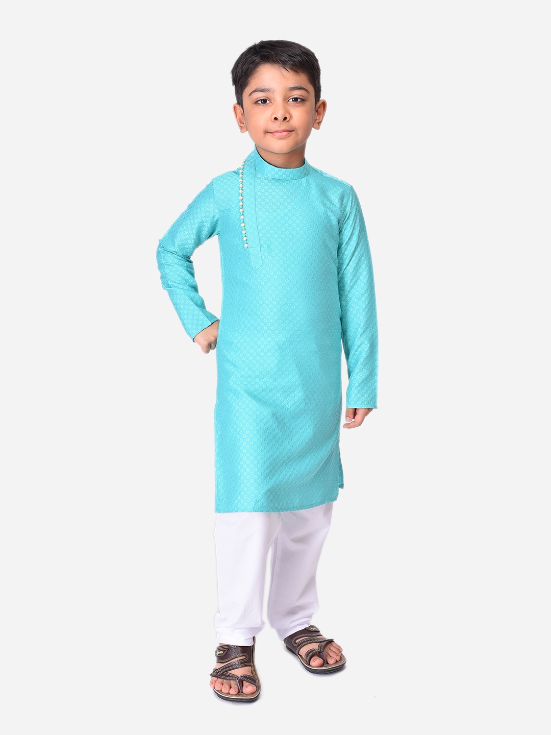 

NAMASKAR Boys Cotton Solid Kurta, Blue