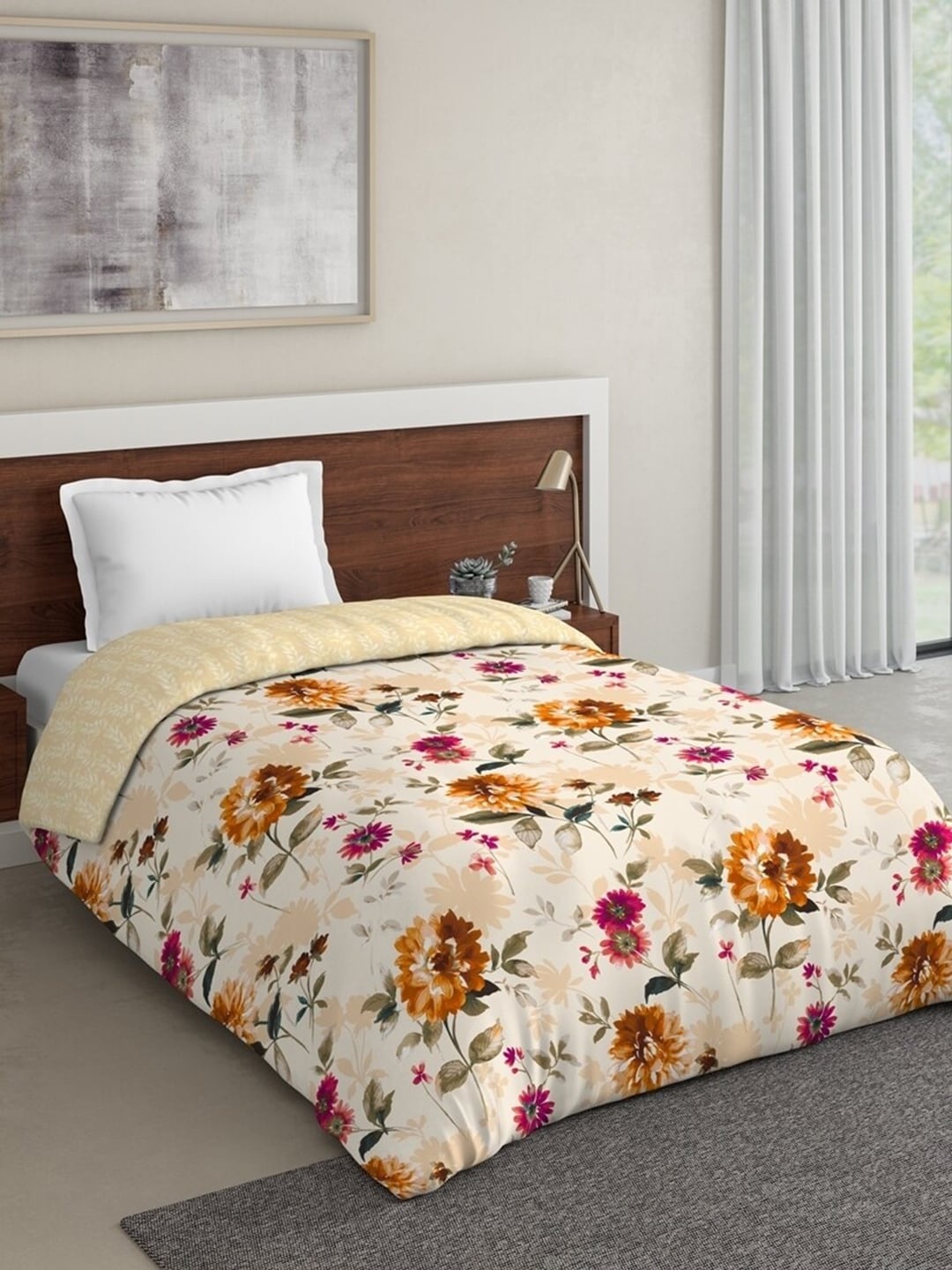 

DDecor Cream-Coloured & Orange Floral Mild Winter 210 GSM Single Bed Comforter