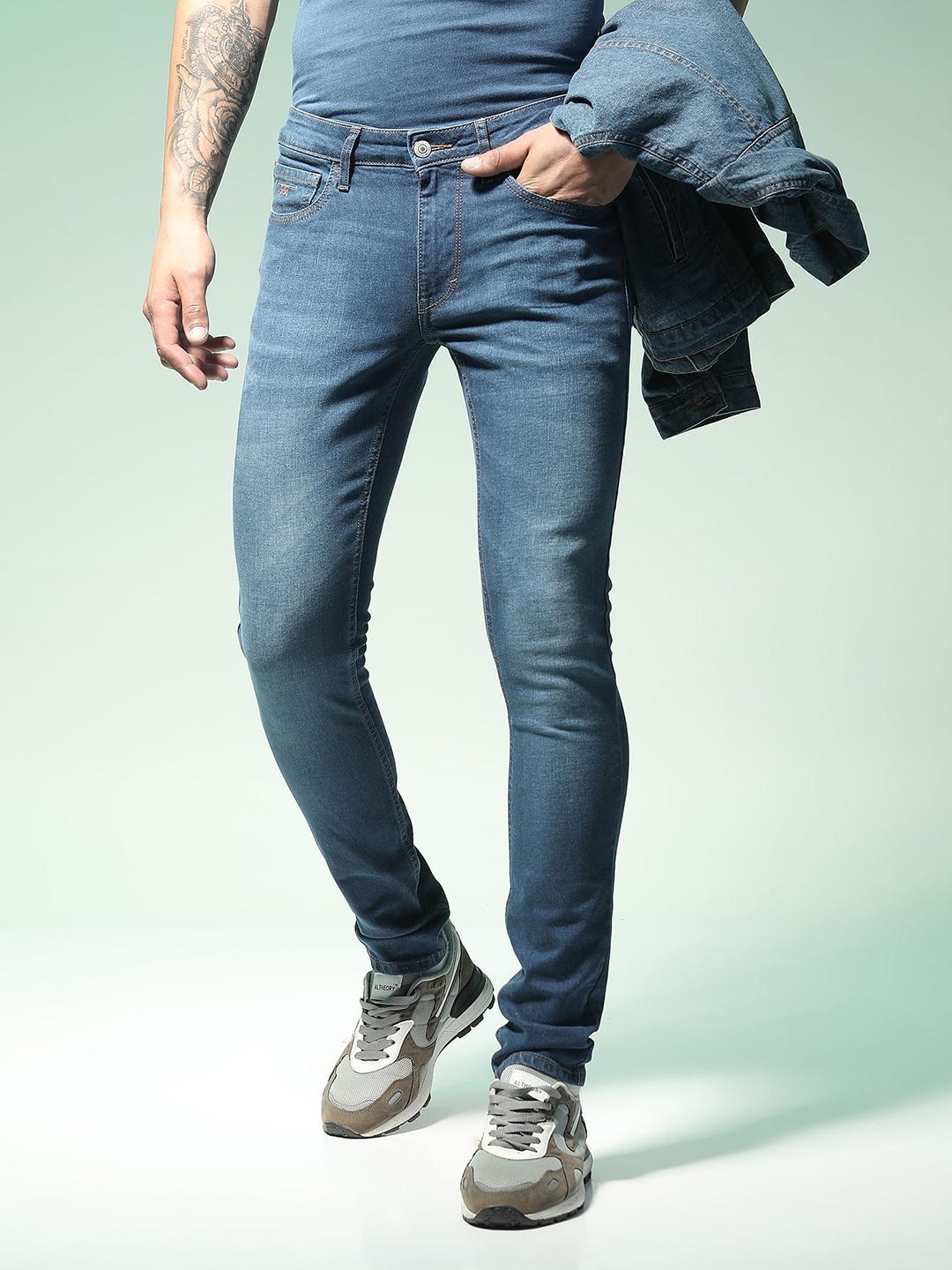 

Flying Machine Men Blue Slim Fit Mid-Rise Clean Look Jeans