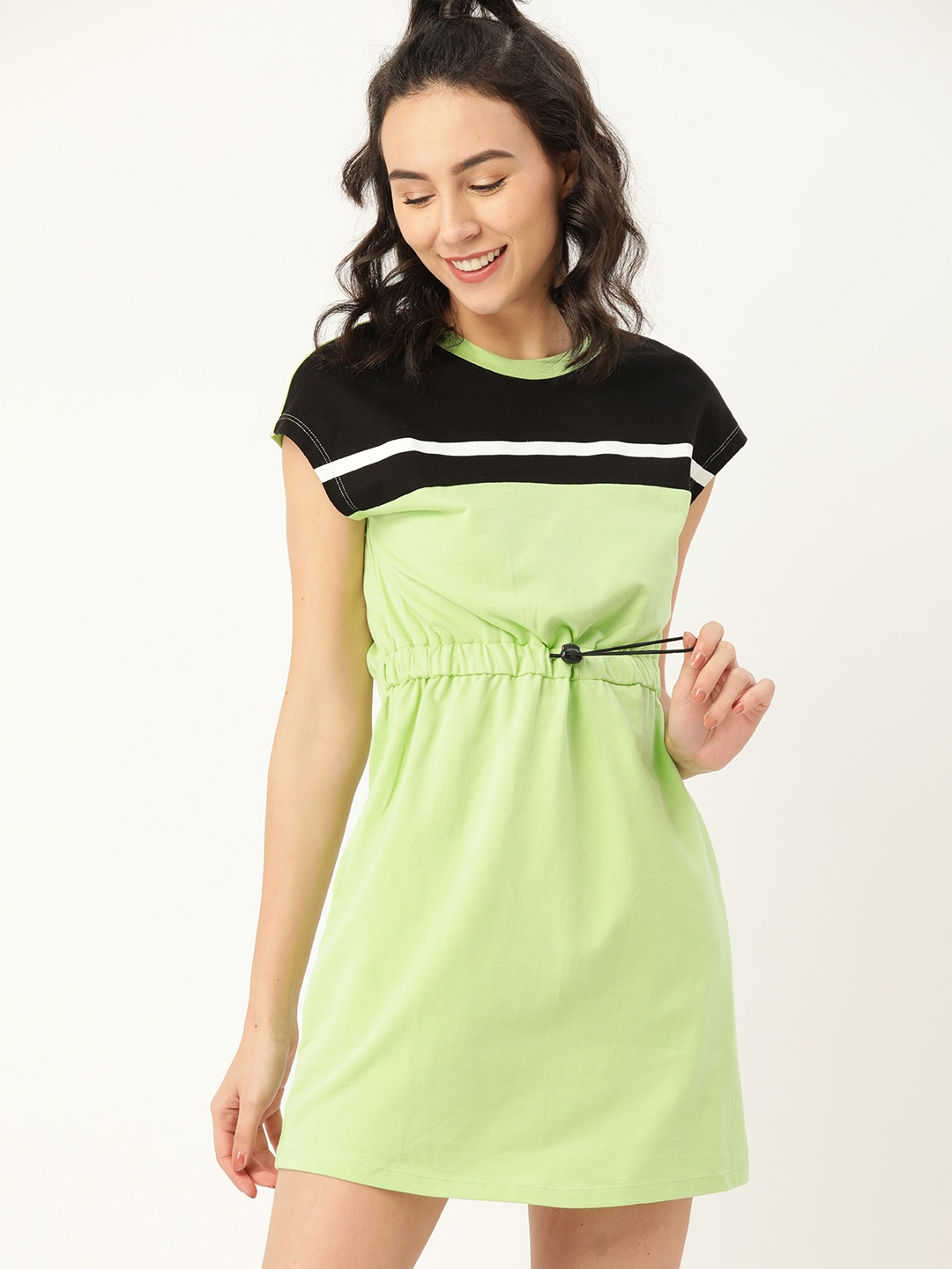 

DressBerry Women Fluorescent Green & Black Pure Cotton Colourblocked A-Line Dress