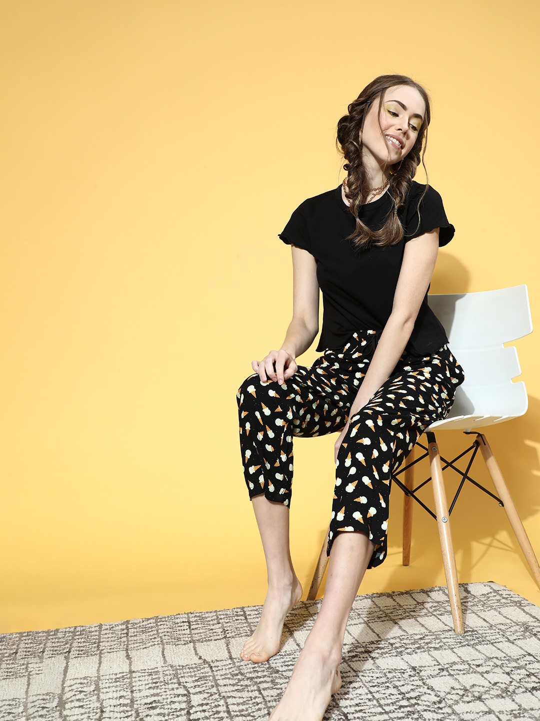 

DressBerry Women Black Conversational Sleep Staple Night Suit