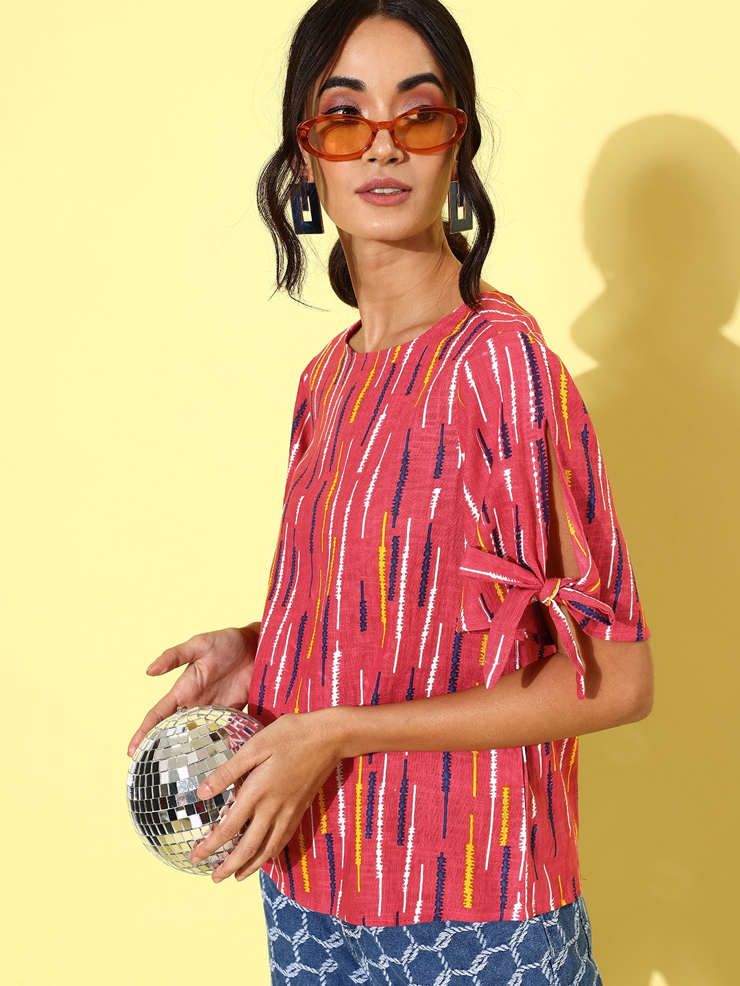 

DressBerry Women Alluring Pink Geometric Twist & Knot Top
