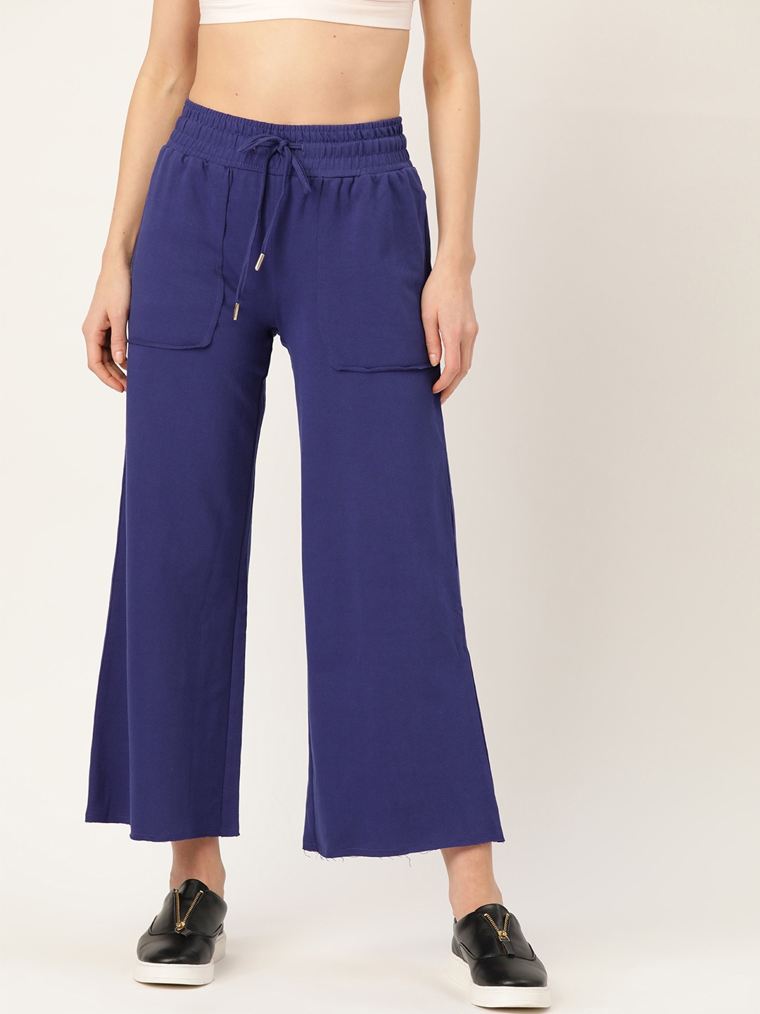 

DressBerry Women Navy Blue Pure Cotton Solid Cropped Parallel Trousers