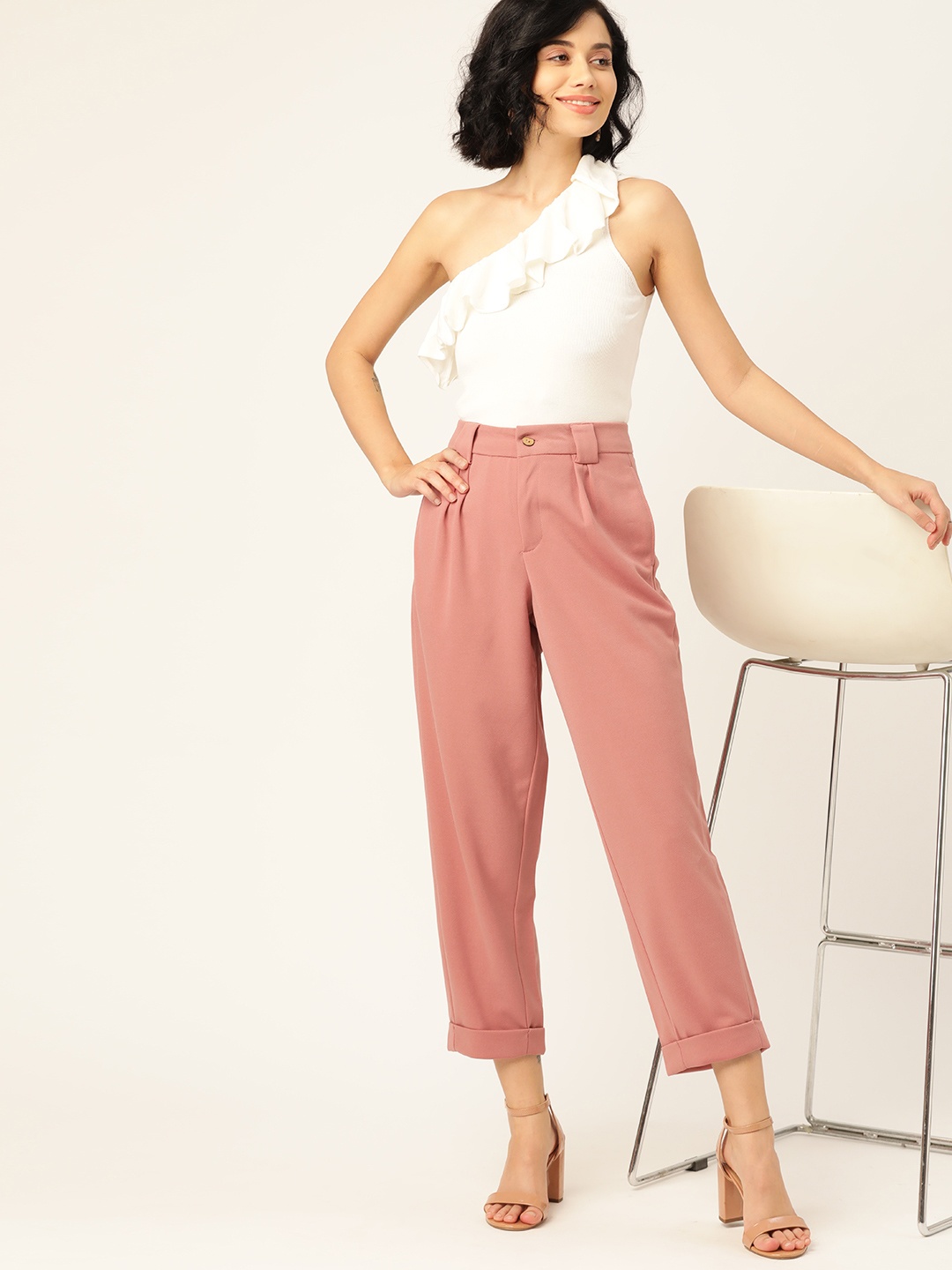 

DressBerry Women Pink Regular Fit Solid Cropped Trousers