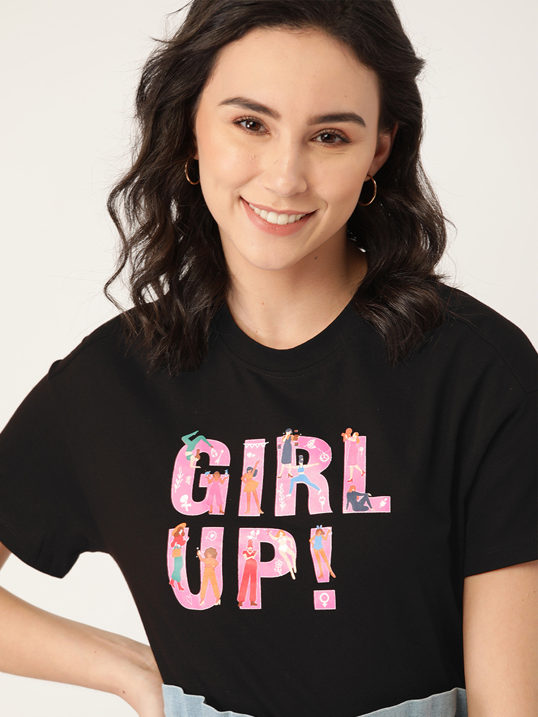 

DressBerry Women Black & Pink Printed Cotton Round Neck T-shirt