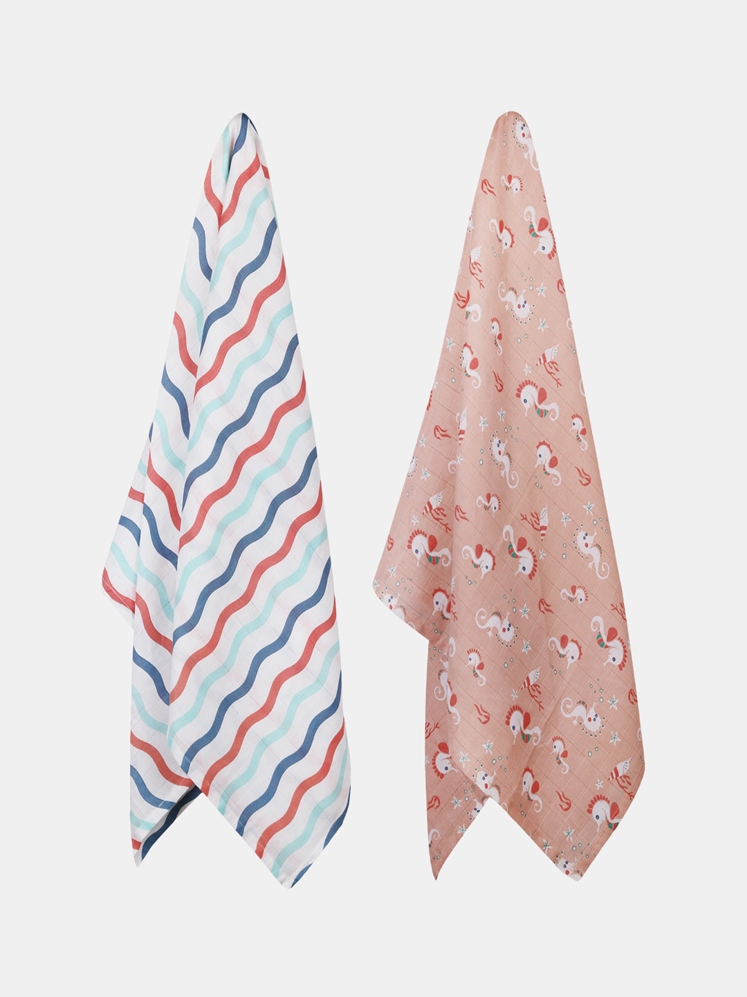 

Kaarpas Kids Set Of 2 Pink & White Ocean Dive Print Organic Cotton Muslin Swaddles