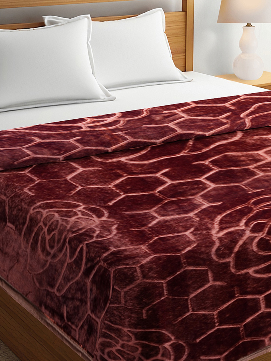 

Ispace Coffee Brown Honeycomb & Floral Patterned Heavy Winter 400 GSM Double Bed Blanket