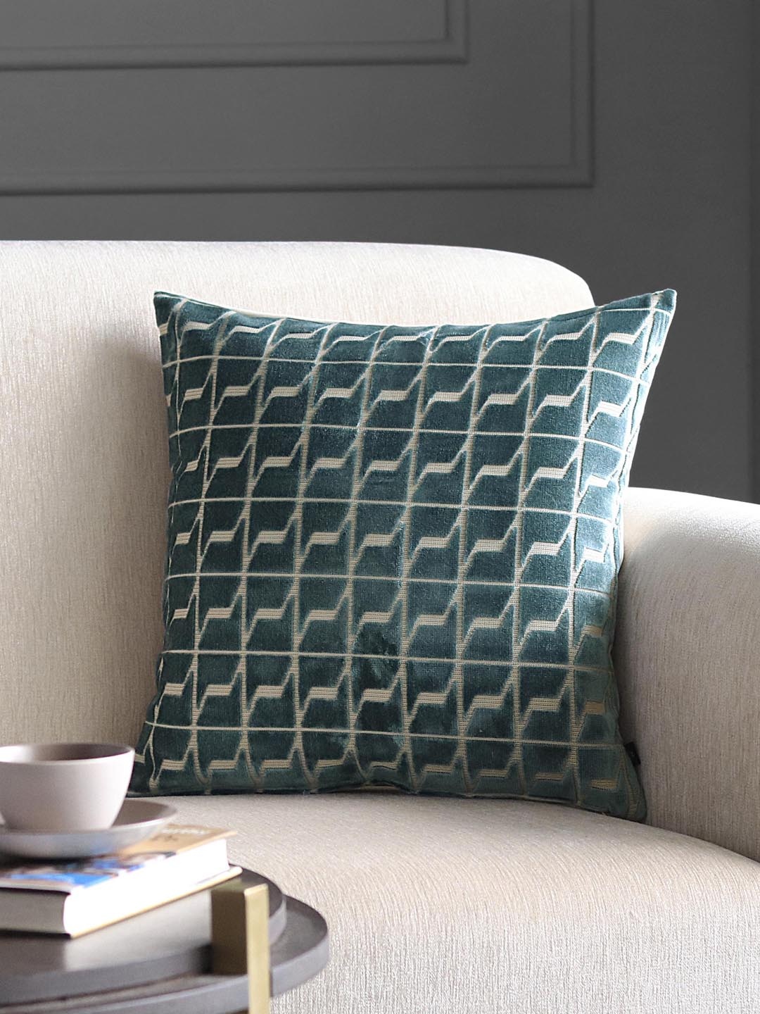

GM Blue Set of Single Geometric Square Cushion Covers
