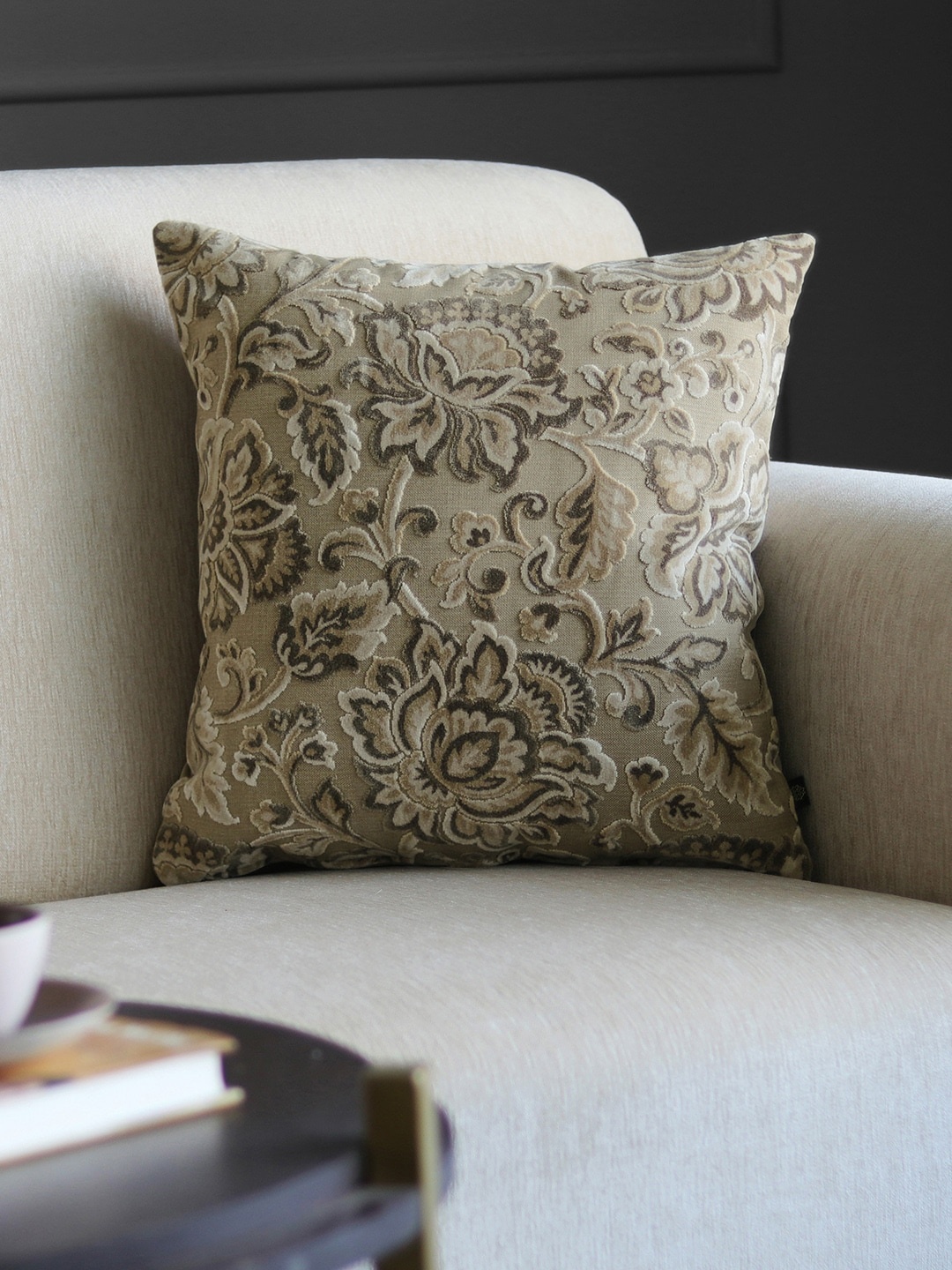 

GM Beige Set of Single Floral Square Cushion Covers