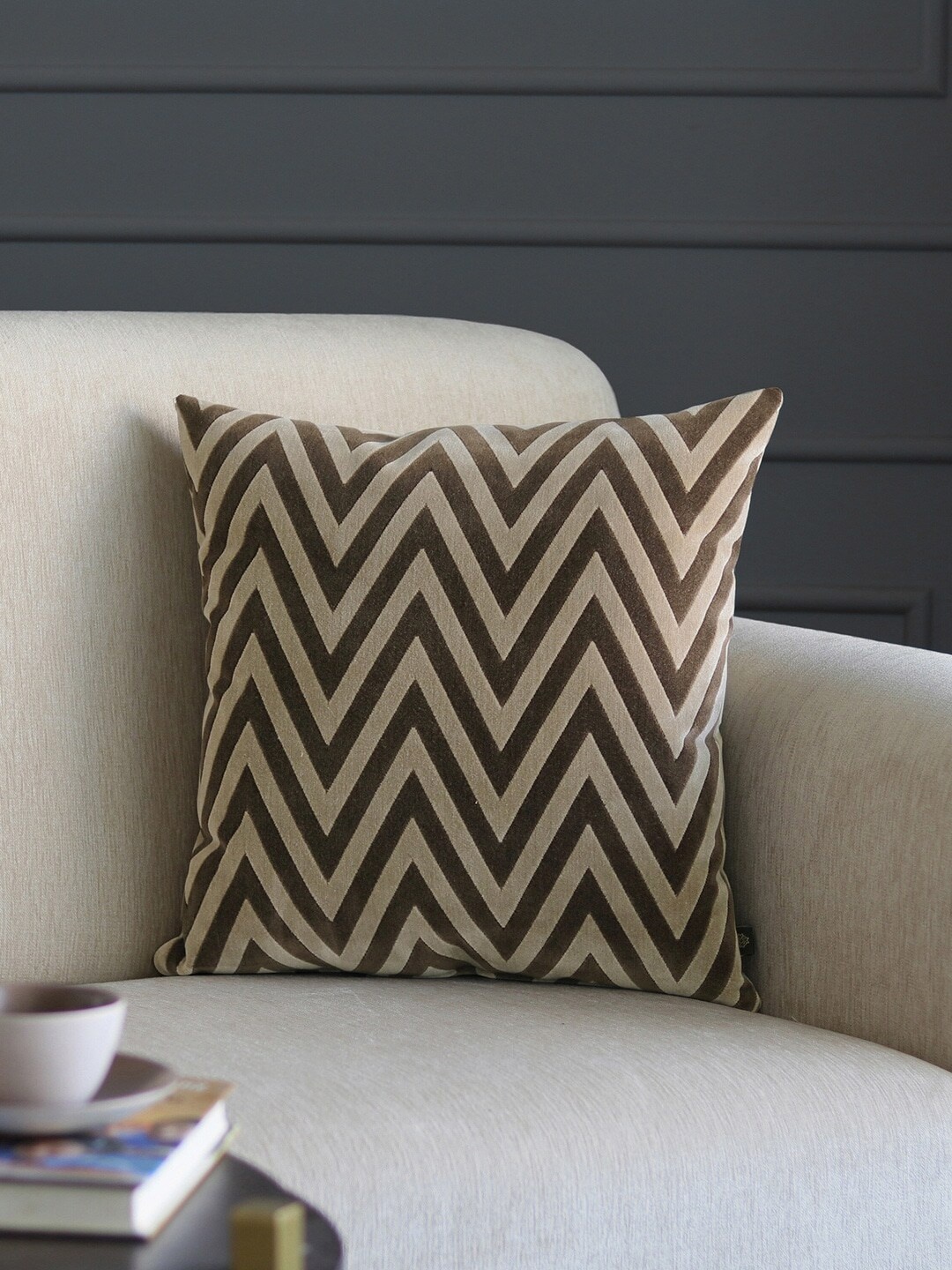 

GM Brown & Beige Set of Single Abstract Square Cushion Cover