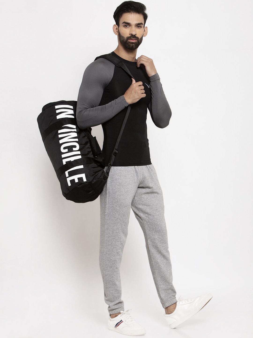 

Invincible Men Joggers, Grey