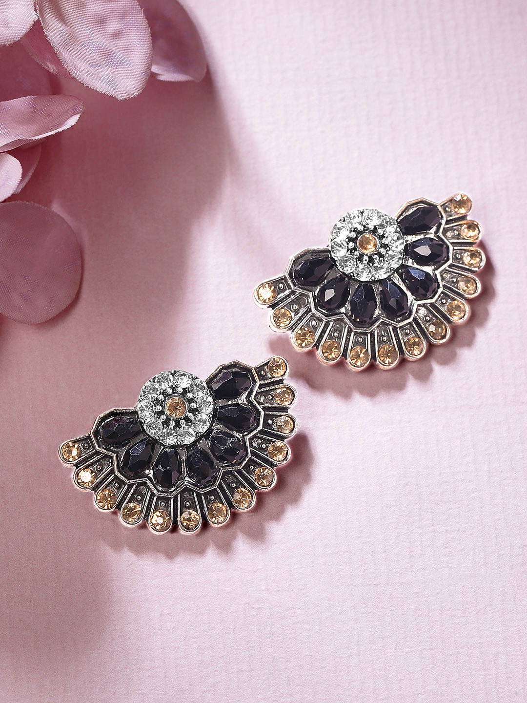 

Rubans Silver-Plated Black and Gold Gemstone Studded Floral & Fan Design Stud Earrings