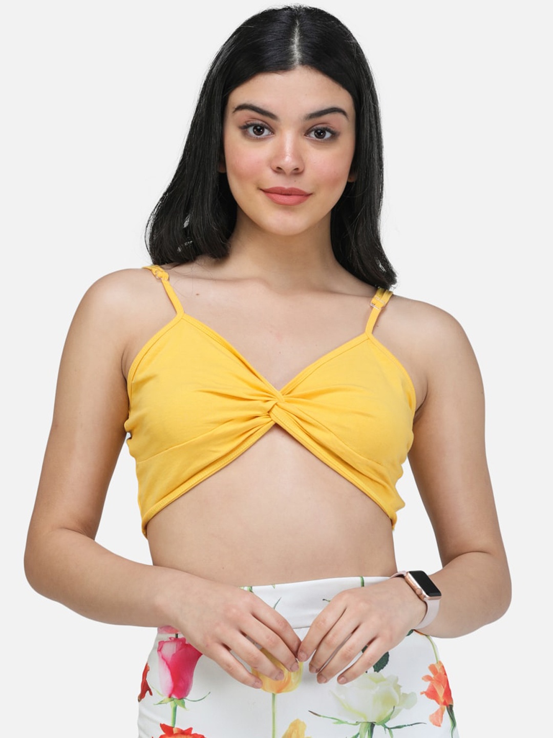 

SCORPIUS Women Yellow Solid Bralette Top