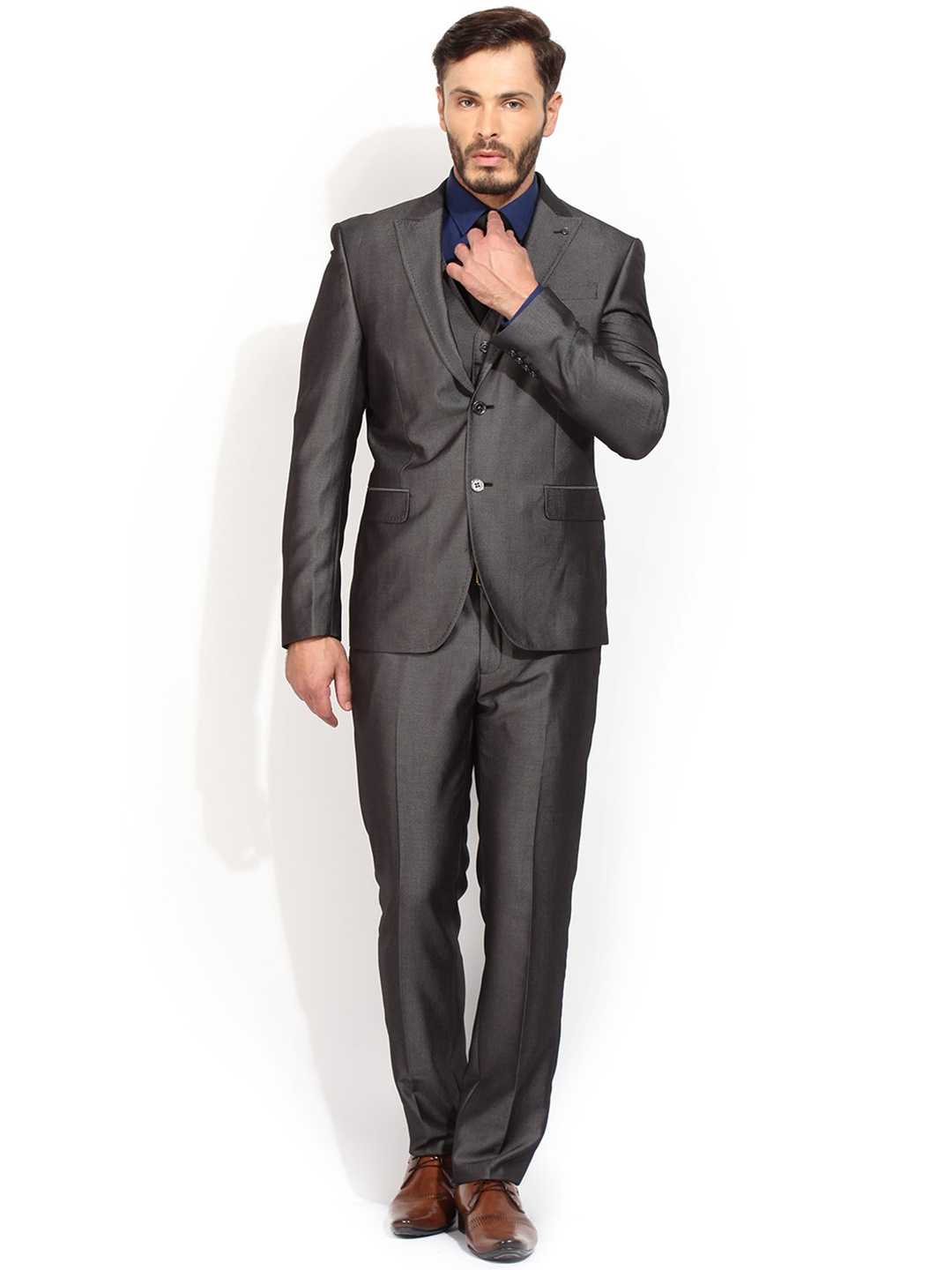 

Blackberrys Charcoal Grey Single-Breasted Suit