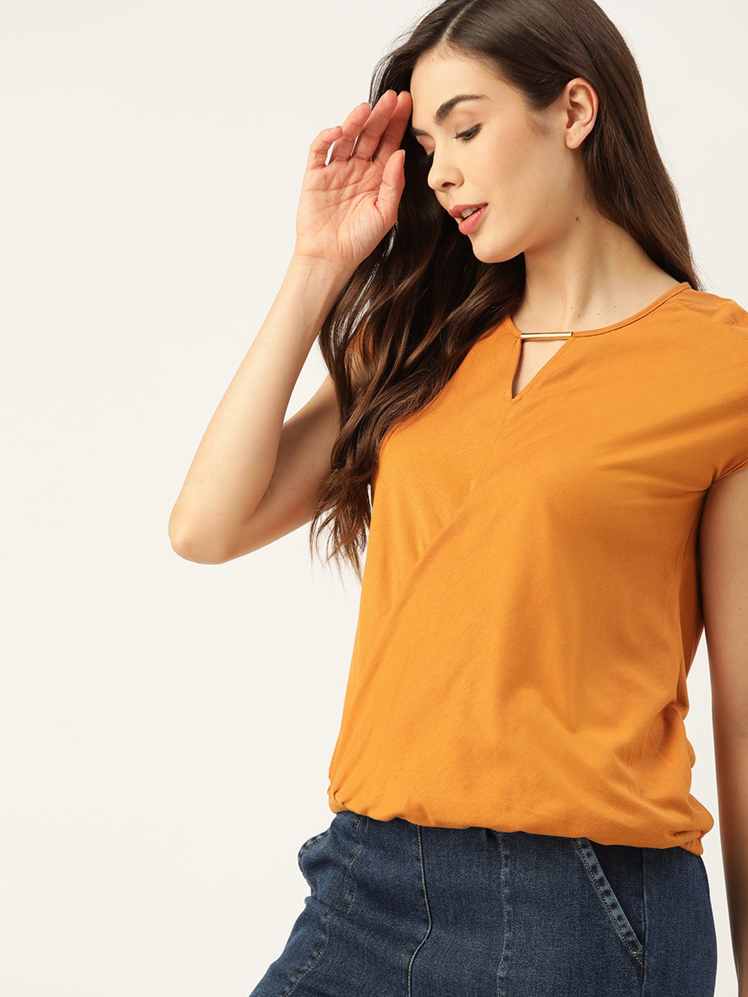 

Chemistry Mustard Yellow Keyhole Neck Extended Sleeves Blouson Top