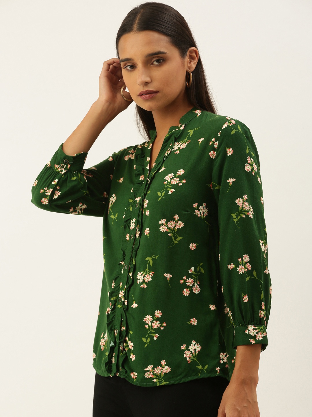 

Chemistry Green & White Floral Puff Sleeve A-Line Top