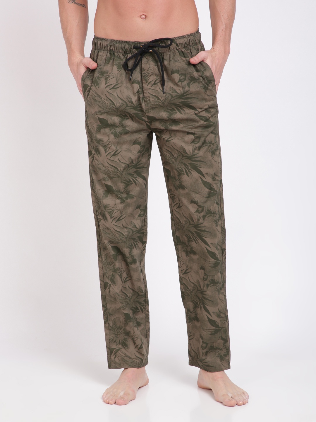 

Bene Kleed Men Brown & Olive Green Printed Lounge Pants