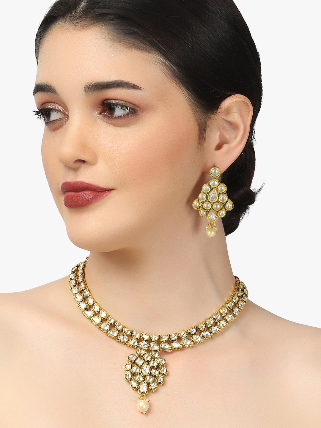 

Adwitiya Collection Gold 24CT Gold-Plated Kundan-Studded with Pearls Jewellery Set