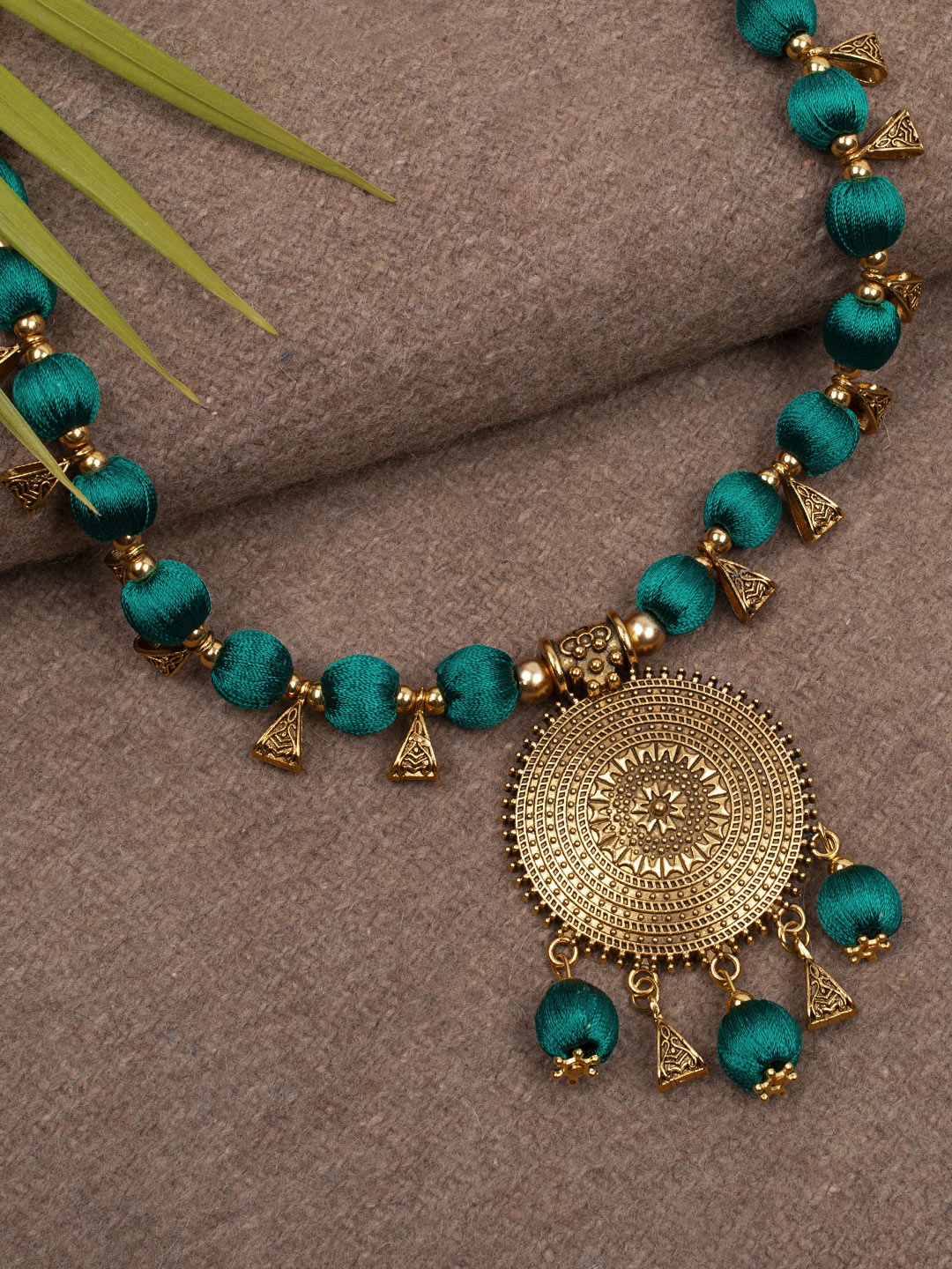 

AKSHARA Gold-Toned & Green Handcrafted Brass Necklace